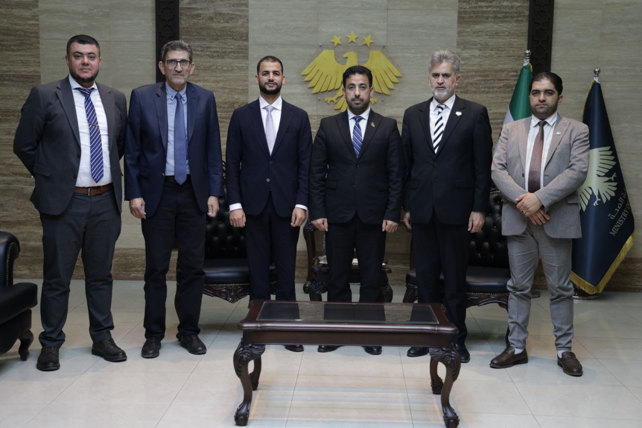 سوريا وليبيا تبحثان تعزيز التعاون الصحي وتوسيع الاستثمارات الدوائية