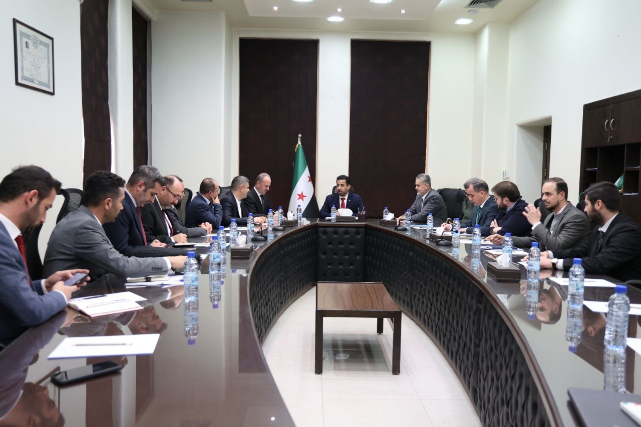 وزير الصحة يبحث مع وفد تركي تعزيز التعاون الصحي ومتابعة المشاريع المشتركة