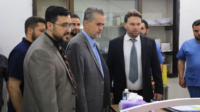 أجرى معاون وزير الصحة برفقة مدير صحة إدلب جولة تفقدية شملت مشفى إدلب الوطني ومشفى الشفاء