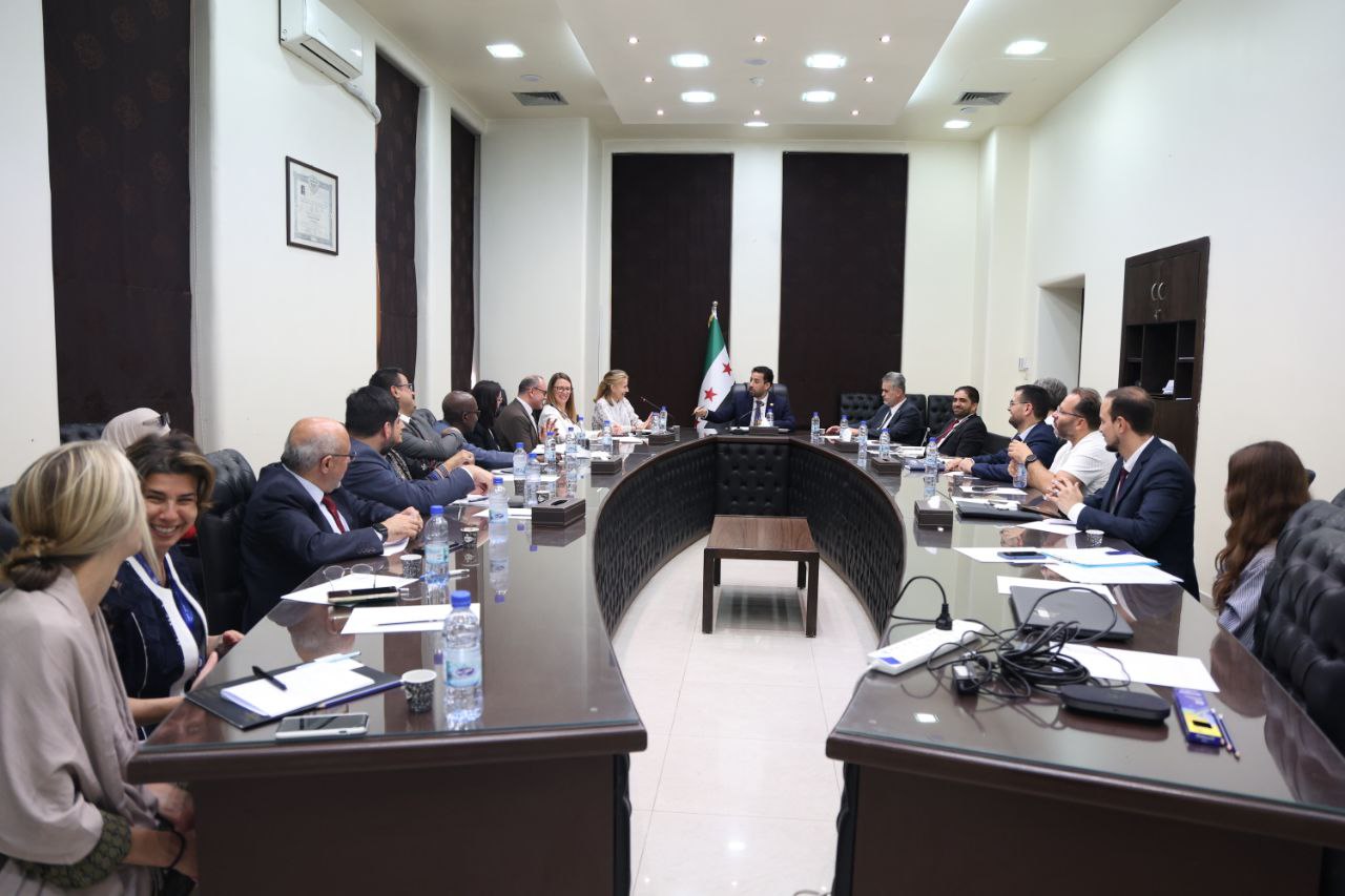 استقبل وزير الصحة الدكتور "مصعب العلي" اليوم ممثلي منظمات (غافي واليونيسيف ومنظمة الصحة العالمية