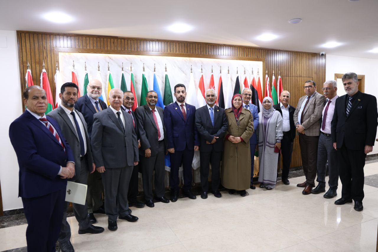 من مهد الانطلاق ومقر التأسيس.. المجلس العربي للاختصاصات الصحية يعقدُ أُولى اجتماعاته بعد غياب ١٣ عاماً