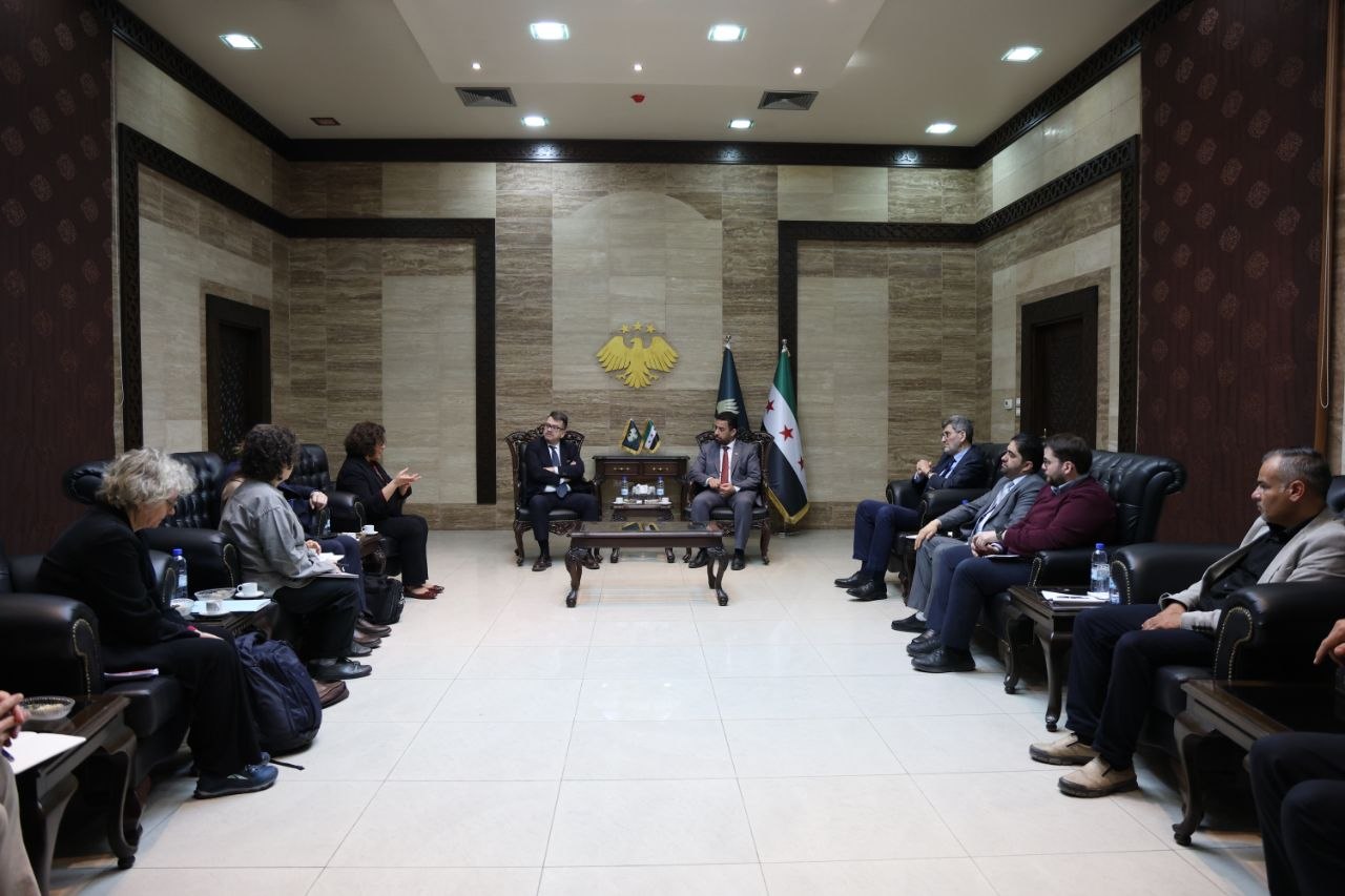 وزير الصحة يبحث مع السفير الإيطالي ومنظمة "إيمرجنسي" إنهاء التحضيرات للبدء بترميم مستشفى الرستن في حمص