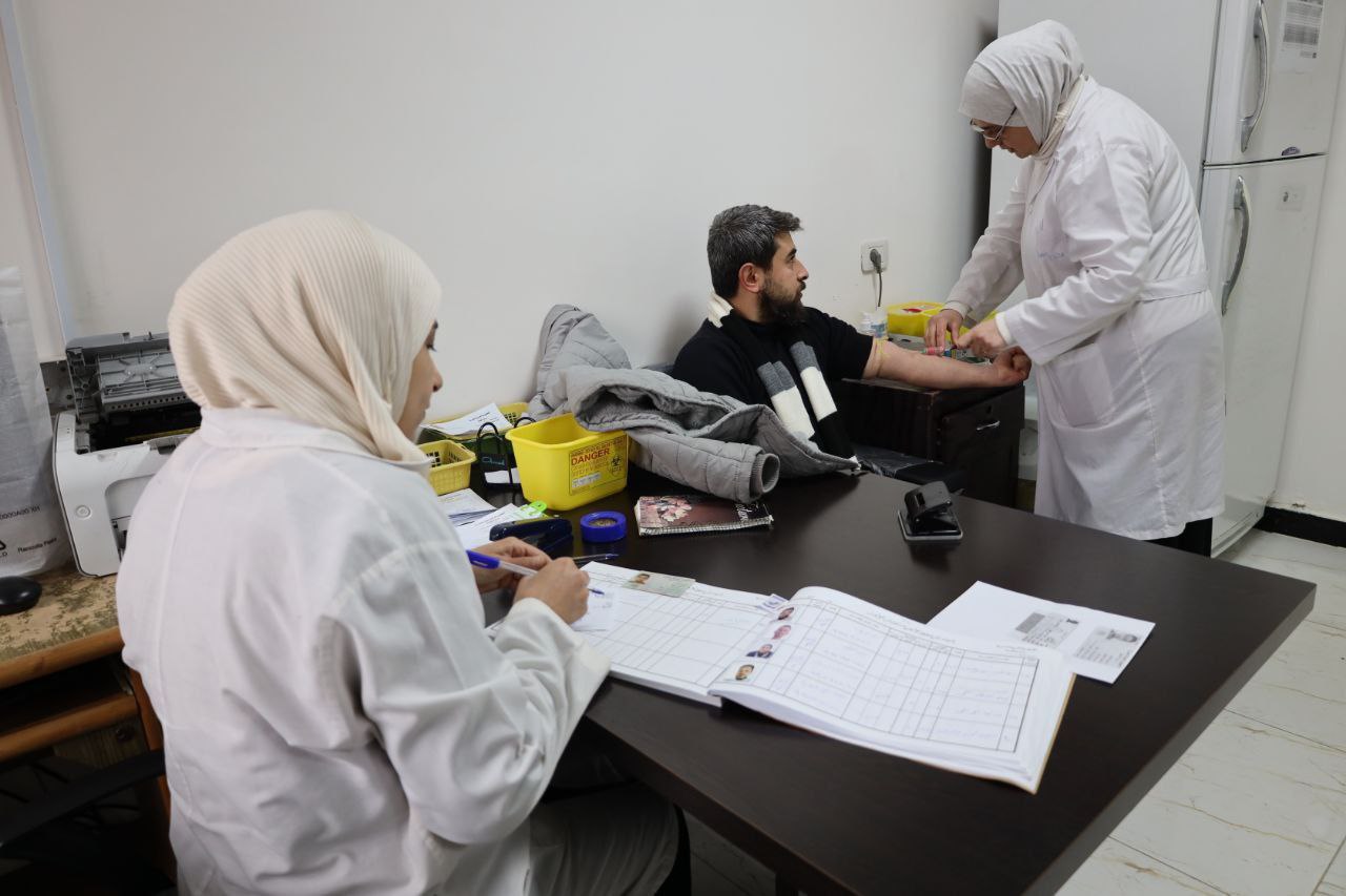 المخبر المركزي بحمص.. خدمات مجانية متكاملة لدعم القطاع الصحي