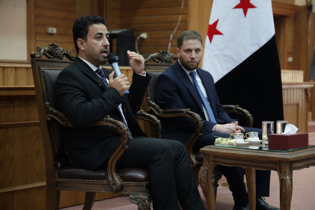 وزير الصحة يختتم زيارته إلى حماة بالمشاركة في فعالية علمية ضمت الكوادر الصحية بمحافظة حماة