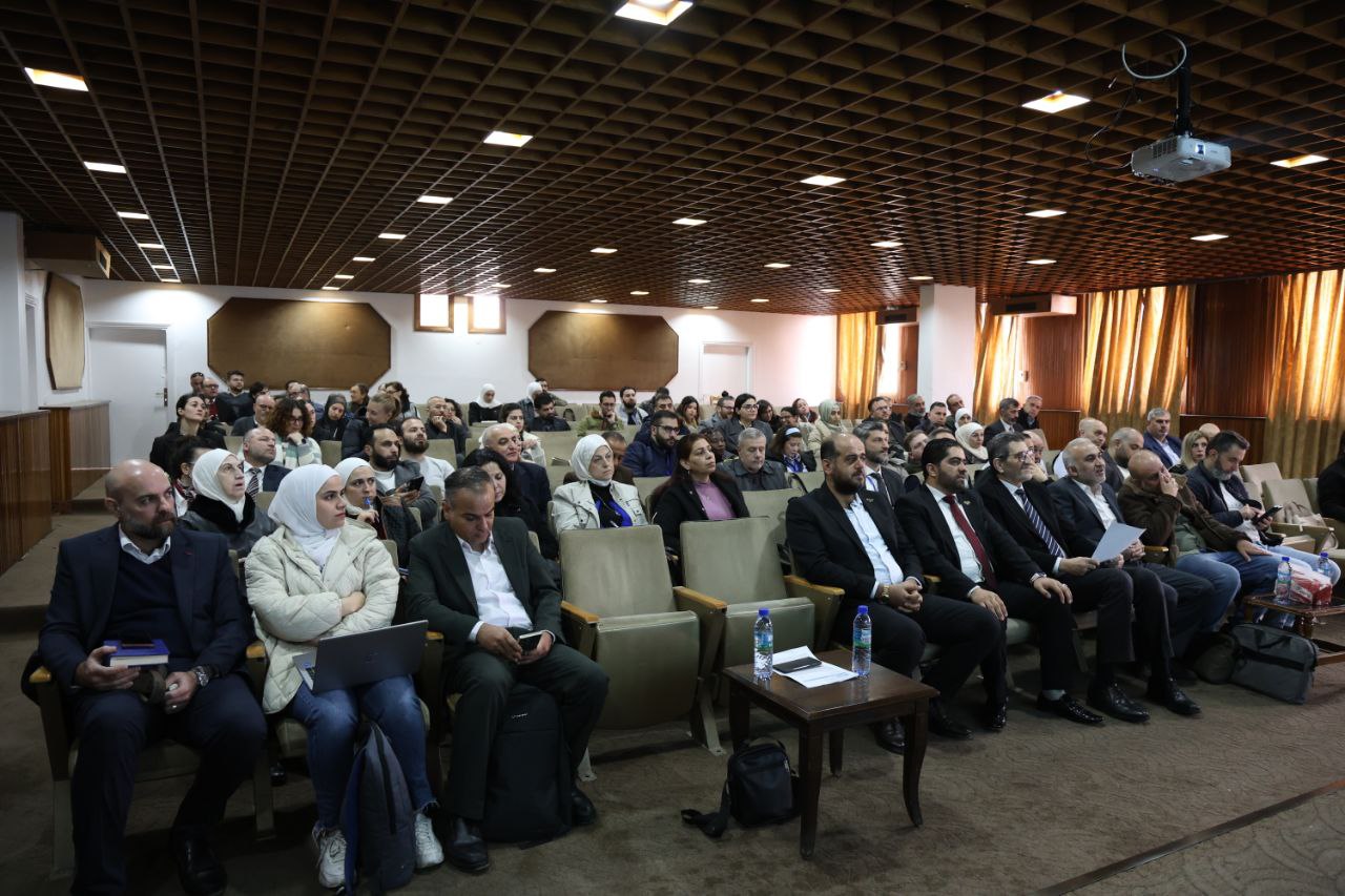 ​عقدت وزارة الصحة اجتماعاً دورياً موسعاً لقطاع الصحة مع المنظمات المحلية والدولية ووكالات الأمم المتحدة،