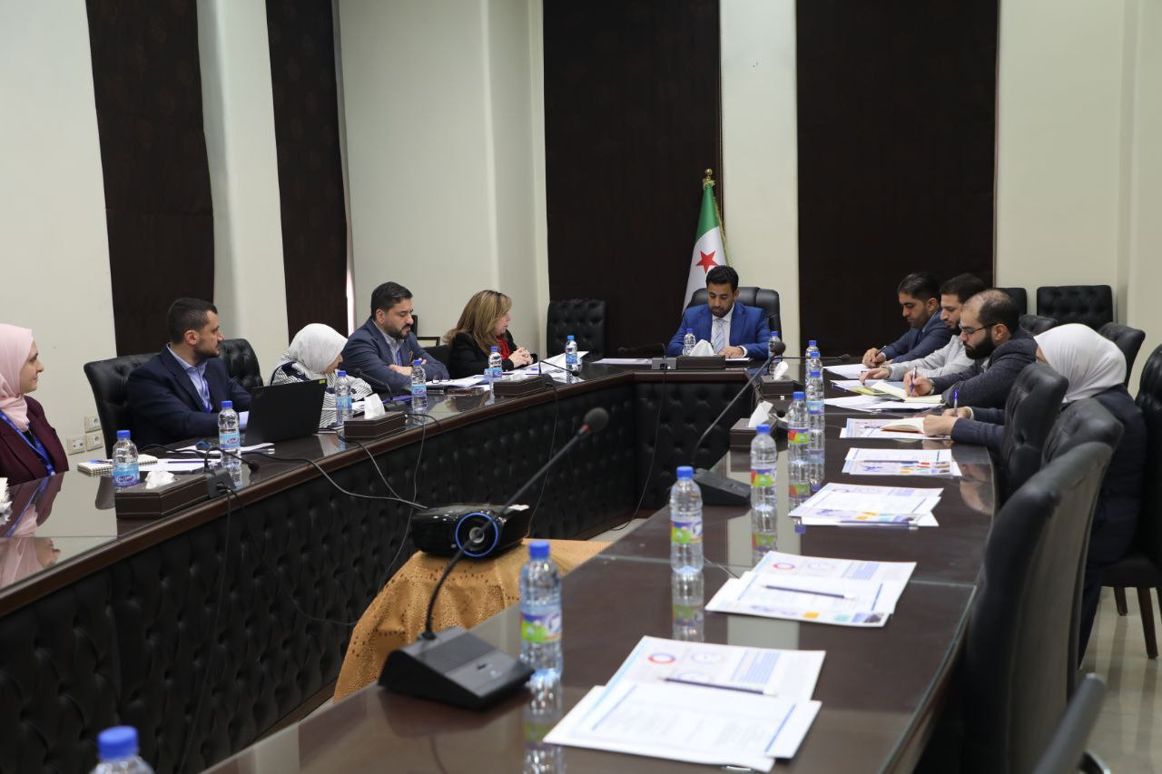 بحث وزير الصحة مع وفد منظمة "يونيسف" سبل تعزيز التعاون المشترك في مجالات الصحة والمياه والتغذية