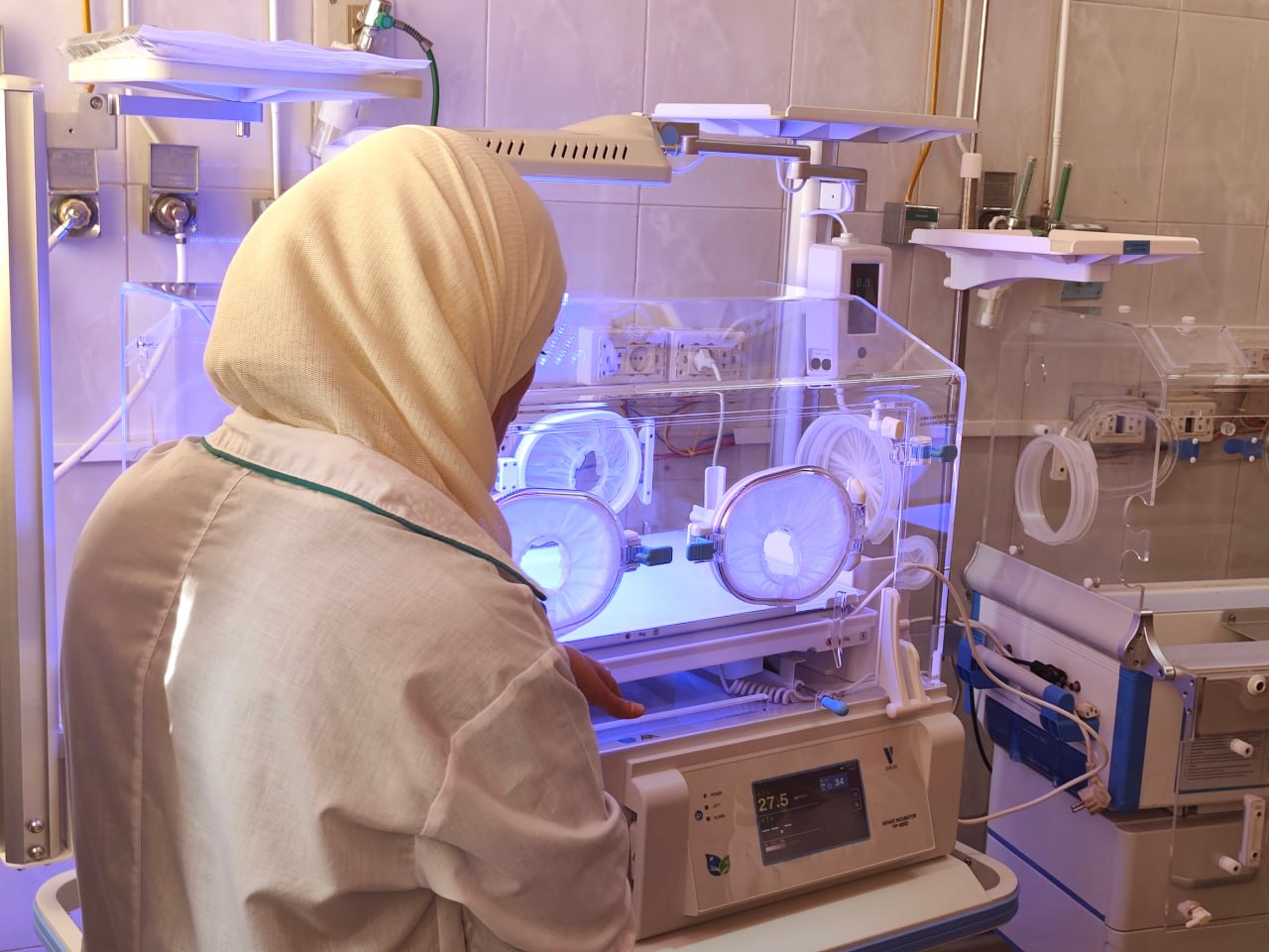 زودت وزارة الصحة مشفى الجولان الوطني بعدد من الأجهزة الطبية الحديثة