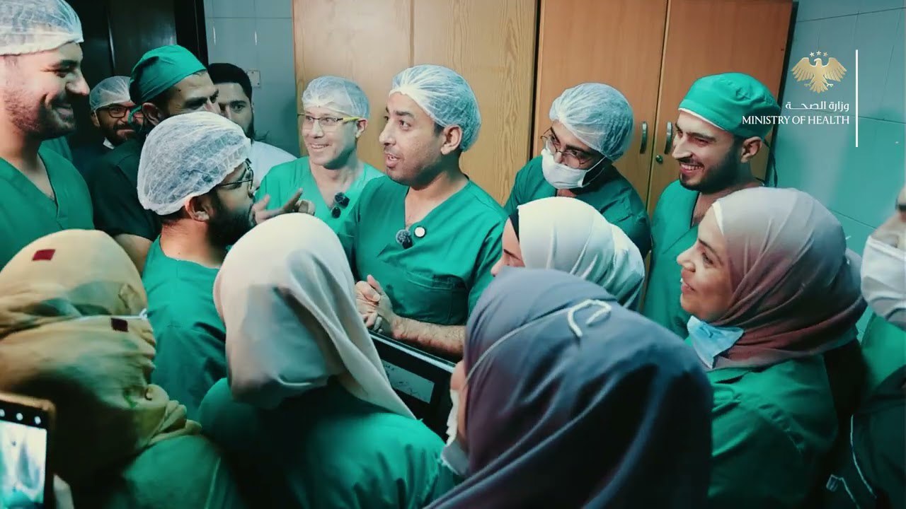 عمليات نوعية لتصحيح تشوهات العمود الفقري بحضور وزير الصحة