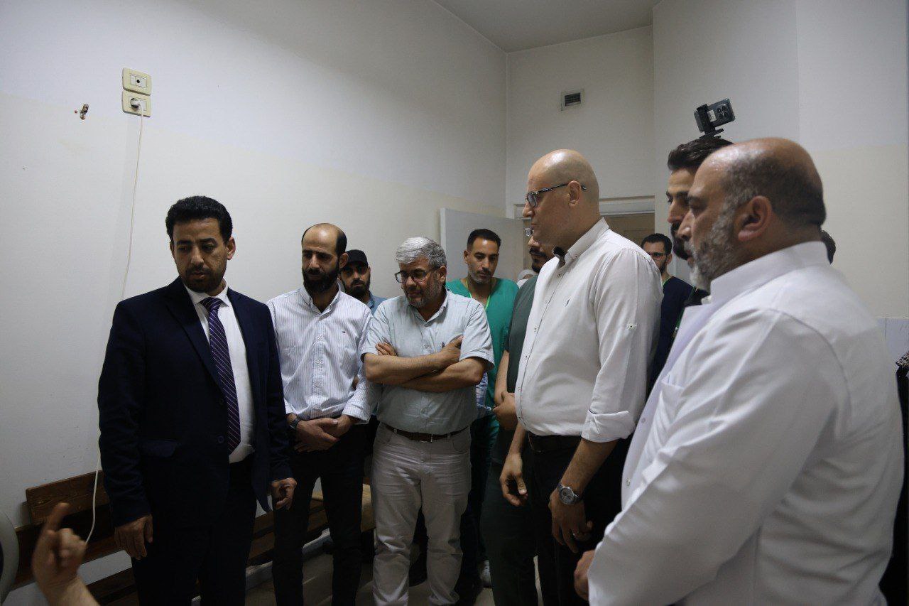 زار وزير الصحة برفقة مدير صحة ريف دمشق مشفى جيرود